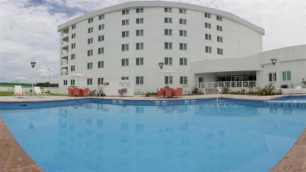 Holiday Inn Express Tapachula By Ihg Exterior foto