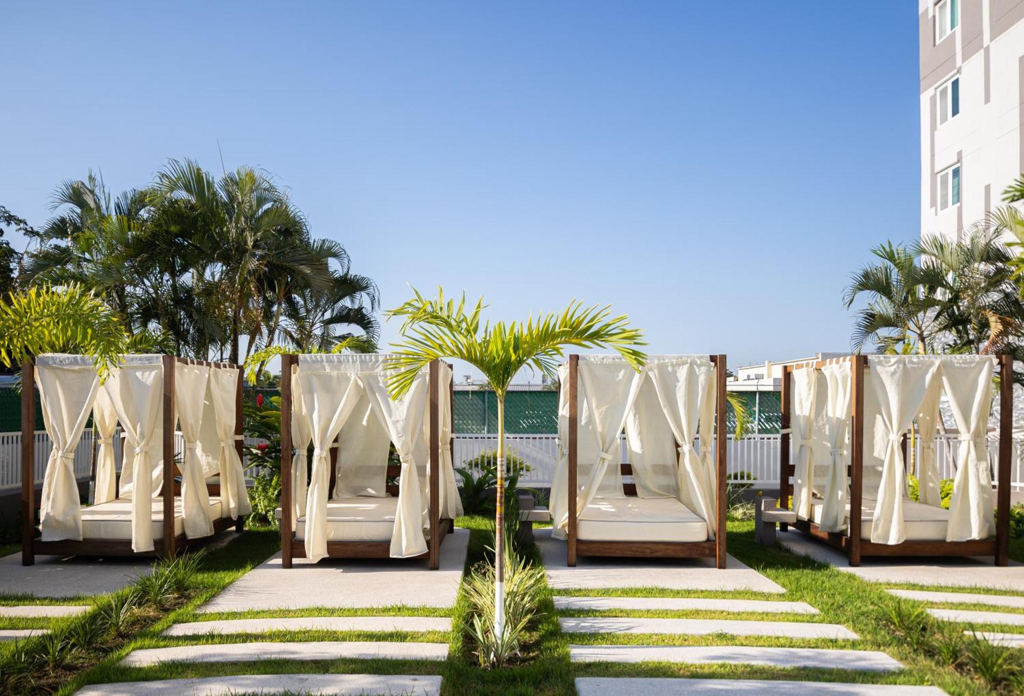 Holiday Inn Express Tapachula By Ihg Exterior foto